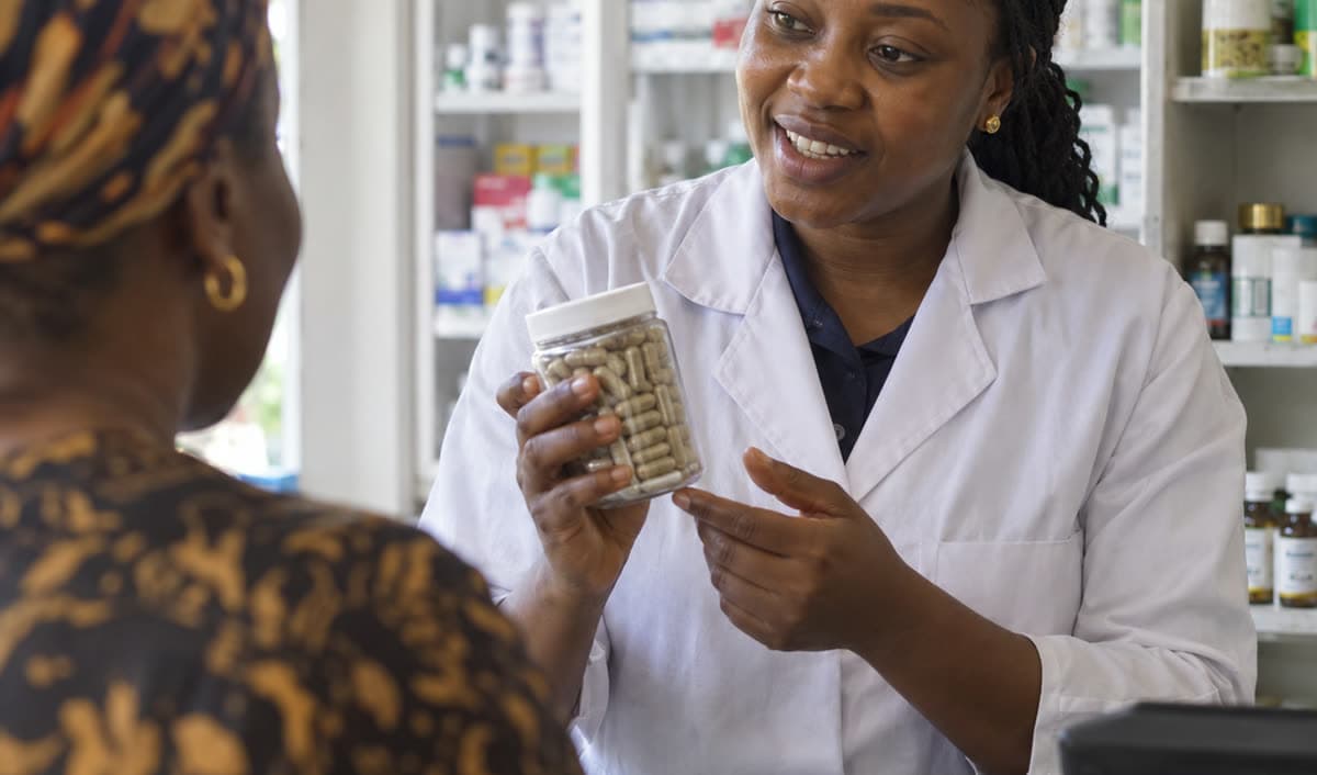 Black Seed Oil Side Effects: Kidneys, Liver, Heart, Women and Medicines
